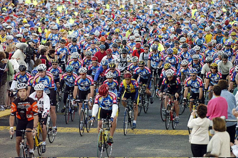 2004 - Where's Waldo? Mass start in Sturbridge